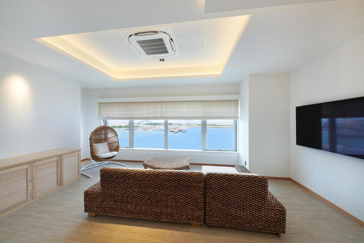 Third Ishigakijima Hotel Ishigaki  Eksteriør billede