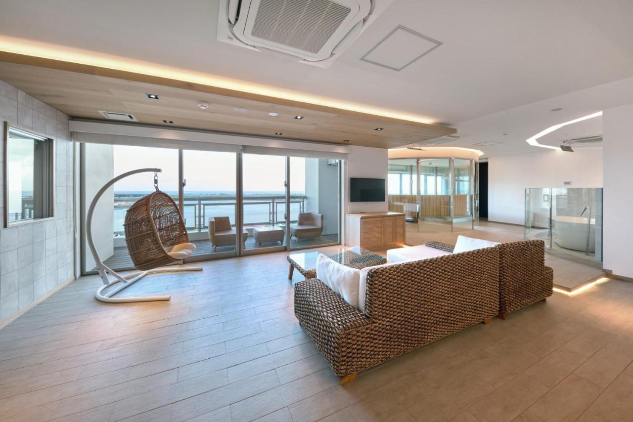 Third Ishigakijima Hotel Ishigaki  Eksteriør billede